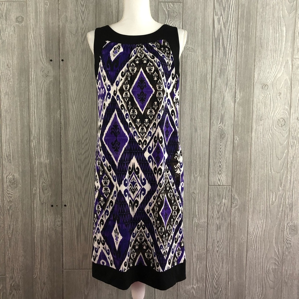Sleeveless dress
